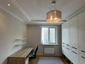 4-бөлмелі пәтер · 140 м² · 7/9 қабат, Аскарова Асанбая 21, бағасы: 650 000 ₸ в Алматы, Наурызбайский р-н — фото 25