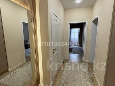 1-бөлмелі пәтер · 56 м² · 1/7 қабат, Қайрат ш/а. 135/4 — Кульджинский тракт, возле базара «Жетысу», бағасы: 300 000 ₸ в Алматы, Турксибский р-н