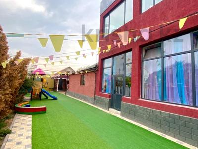 Свободное назначение, офисы, магазины и бутики, склады, азс, автосервисы и автомойки, общепит, салоны красоты, сельское хозяйство, медцентры и аптеки, образование, развлечения · 330 м² за 68.7 млн 〒 в Алматы, Алатауский р-н