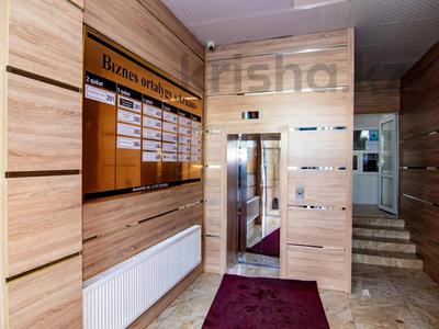 Свободное назначение, офисы, салоны красоты, бани, гостиницы и зоны отдыха, медцентры и аптеки, образование, развлечения · 1000 м² за 400 млн ₸ в Астане, р-н Байконур
