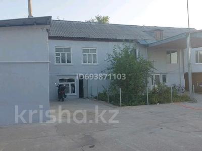 Жеке үй · 8 бөлме · 1000 м² · 8 жүзд., Жанару, бағасы: 30 млн ₸ в Шымкенте, Абайский р-н