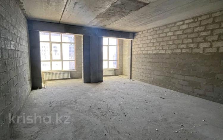 5-комнатная квартира · 187 м² · 5/10 этаж, 18 11 за 59.5 млн ₸ в Актау, 18-й мкр  — фото 2