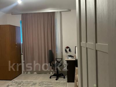 2-комнатная квартира · 63 м² · 1/5 этаж, мкр. Алтын орда 42 за 23.5 млн 〒 в Актобе