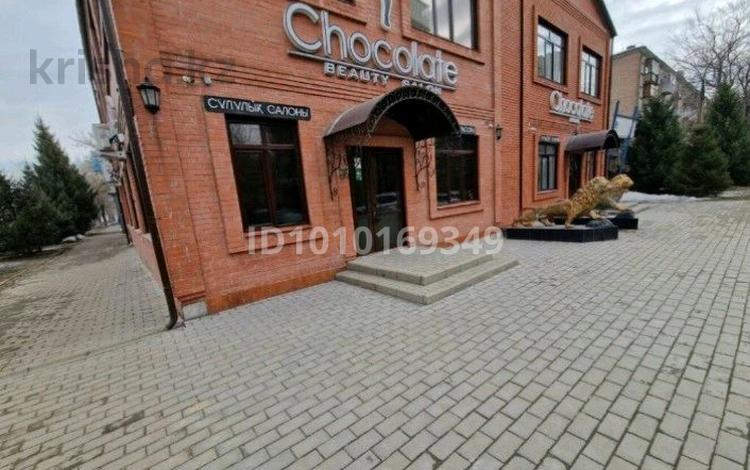 Офисы, салоны красоты, медцентры и аптеки, образование · 62 м² за 50 млн ₸ в Усть-Каменогорске — фото 3