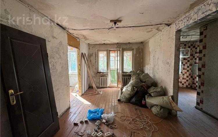 2-бөлмелі пәтер · 46 м² · 5/5 қабат, пр. Момышулы, бағасы: 5 млн ₸ в Темиртау — фото 2