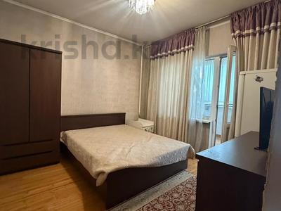3-бөлмелі пәтер · 70 м² · 7/9 қабат, Ақсай-2 ш/а. — Момышулы, бағасы: 45 млн ₸ в Алматы, Ауэзовский р-н