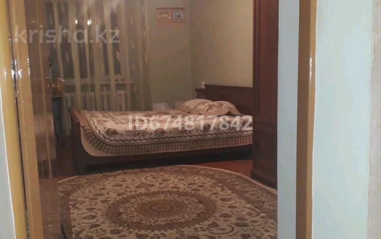 2-комнатная квартира, 85 м², 5/5 этаж, Телецентр 2 — Жамбыла за 14.5 млн 〒 в Таразе — фото 2