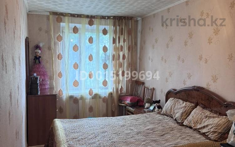 3-бөлмелі пәтер · 53 м² · 3/9 қабат, Жаңа қала ш/а., Ермекова 62 — 92 квартал, бағасы: 22 млн ₸ в Караганде, Казыбек би р-н — фото 2