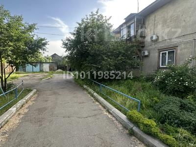 2-комнатная квартира · 62 м² · 2/2 этаж, Красногорская ул. — Военное училище Авоку за 25 млн ₸ в Алматы, Турксибский р-н