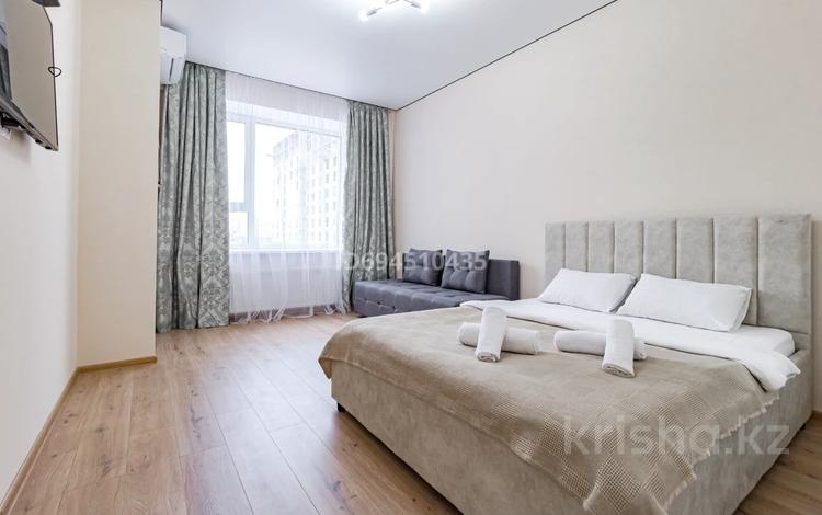 1-бөлмелі пәтер · 45 м² · 3/16 қабат, Толе би 63, бағасы: 17 000 ₸ в Астане, Нура р-н — фото 2