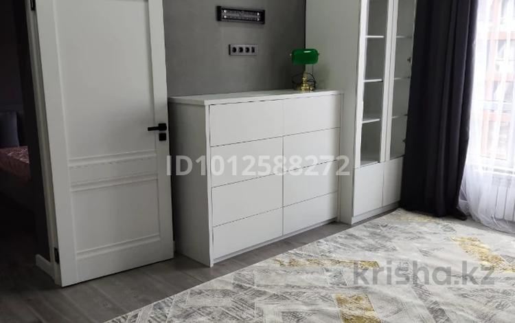 2-комнатная квартира · 56 м² · 8/18 этаж, Абая 164/2 — Брусиловского за 54 млн ₸ в Алматы, Бостандыкский р-н — фото 2
