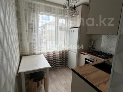 3-комнатная квартира · 48 м² · 4/5 этаж, Г.Бельгер — Сити центр за 200 000 〒 в Уральске, мкр Школьник