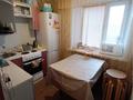 3-бөлмелі пәтер · 50 м² · 4/5 қабат, Камзина 18 — Угол Суворова-Камзина, бағасы: 20 млн ₸ в Павлодаре — фото 12