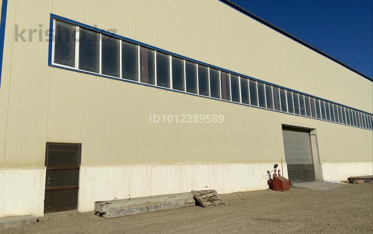 Офисы, склады · 1600 м² за 2.4 млн ₸ в Актау, мкр "Шыгыс 2" — фото 2