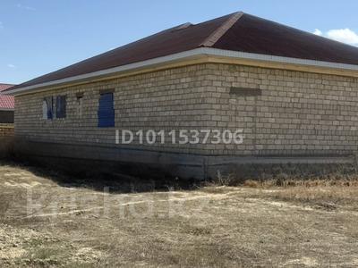 Жеке үй · 7 бөлме · 300 м² · 875 жүзд., Фариза Онгарсынова 25 — Мкрн.Атырау, бағасы: 18 млн ₸ в Кульсары