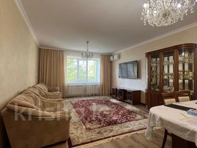 3-бөлмелі пәтер · 109.3 м² · 3/5 қабат, мкр. Алтын орда, тауелсиздик 1, бағасы: 49 млн ₸ в Актобе