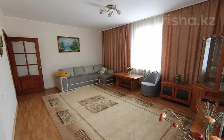 3-комнатная квартира · 78 м² · 1/3 этаж, Чехова 64 за 34 млн ₸ в Усть-Каменогорске — фото 2
