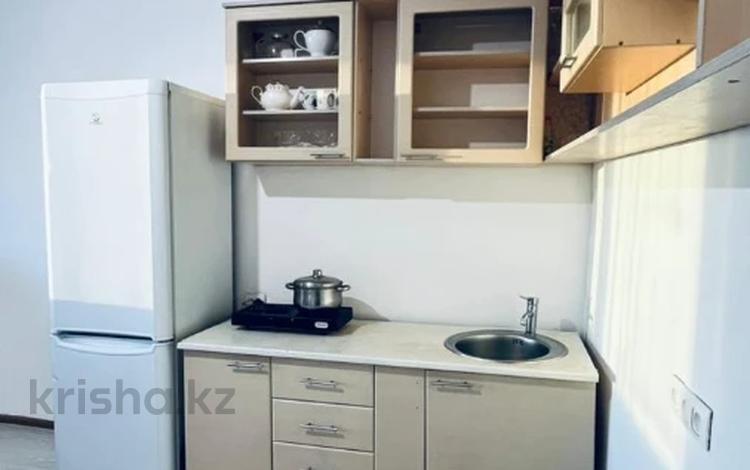 1-бөлмелі пәтер · 28 м² · 4/13 қабат, Ракымжан Кошкарбаев 68, бағасы: 13.5 млн ₸ в Астане, Сарайшык р-н — фото 2
