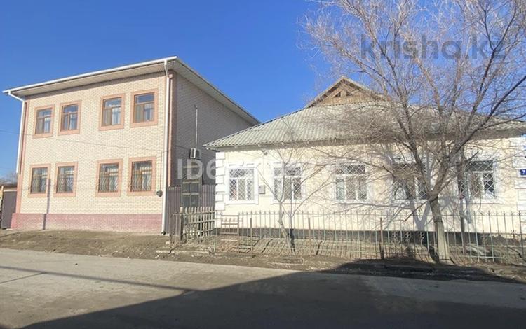 Отдельный дом • 6 комнат • 200 м² • 5 сот., Шляпин 7 за 75 млн 〒 в Казалинске — фото 2
