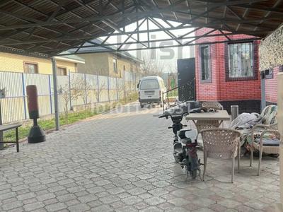 Отдельный дом · 5 комнат · 180 м² · 10 сот., Жанаталап, Жаңаталап 17 — Есил за 800 000 〒 в Алатау