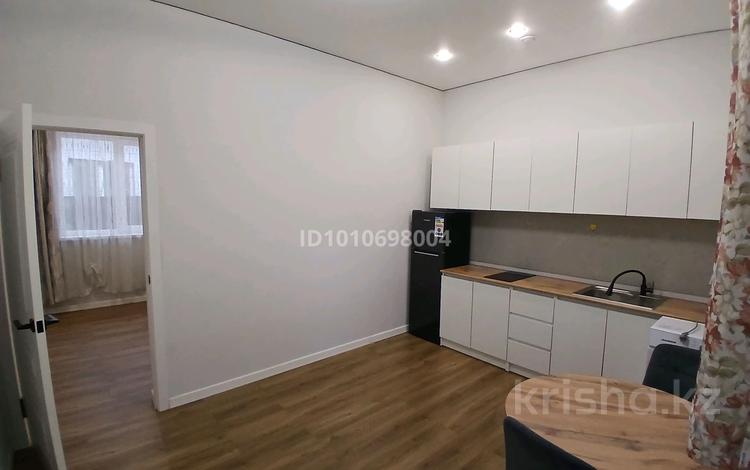 1-бөлмелі пәтер · 40 м², мкр Калкаман-2, Нурпеисова 156, бағасы: 180 000 ₸ в Алматы, Наурызбайский р-н — фото 2