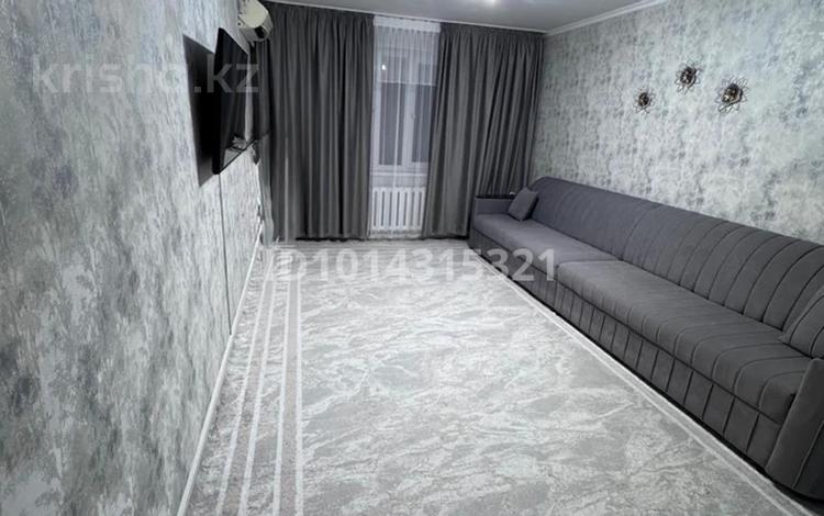 3-комнатная квартира · 94 м² · 2/5 этаж, Байтурсынова 88 за 250 000 ₸ в Шымкенте — фото 2
