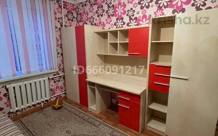 2-бөлмелі пәтер · 56 м² · 7/10 қабат, мкр Юго-Восток, Степной 3 мкр 6 — Остановка Турист, бағасы: 150 000 ₸ в Караганде, Казыбек би р-н — фото 2