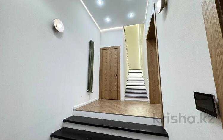 5-комнатная квартира · 173 м² · 2/8 этаж, Аль-Фараби 35 за ~ 174 млн ₸ в Астане, Есильский р-н — фото 13
