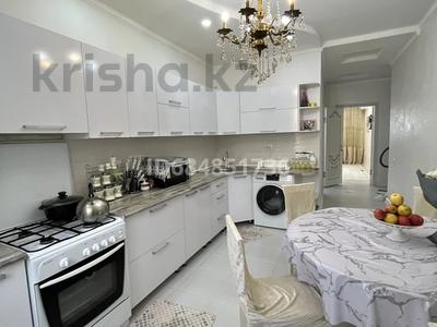 2-комнатная квартира, 58 м², 6/11 этаж, 16-й мкр 44 за 25.5 млн 〒 в Актау, 16-й мкр 