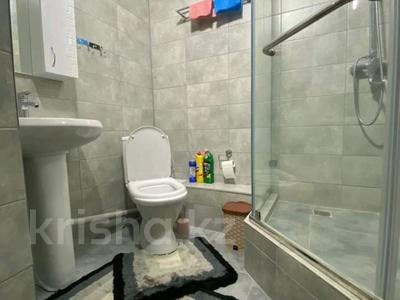 1-бөлмелі пәтер · 33 м², Молдагуловой 54а, бағасы: 10 000 ₸ в Актобе