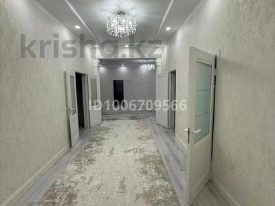 Отдельный дом · 7 комнат · 256 м² · 10 сот., мкр Кунгей , Мкр Кунгей, 2-ая улица за 92 млн 〒 в Караганде, Казыбек би р-н