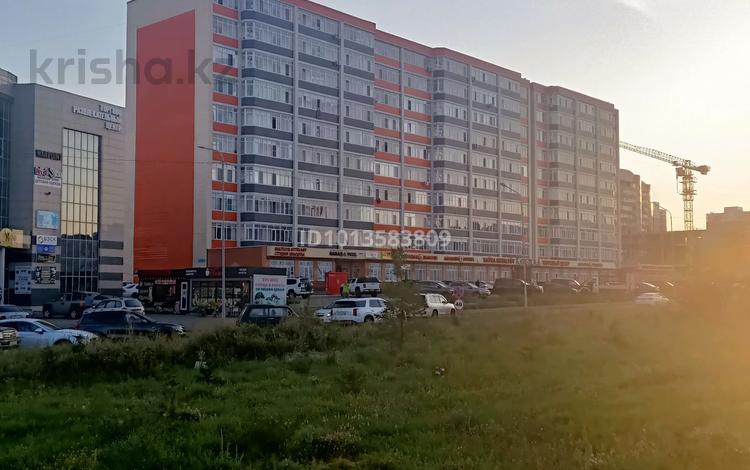 2-бөлмелі пәтер · 65 м², Қазыбек би 5, бағасы: 35 млн ₸ в Усть-Каменогорске, Ульбинский — фото 2
