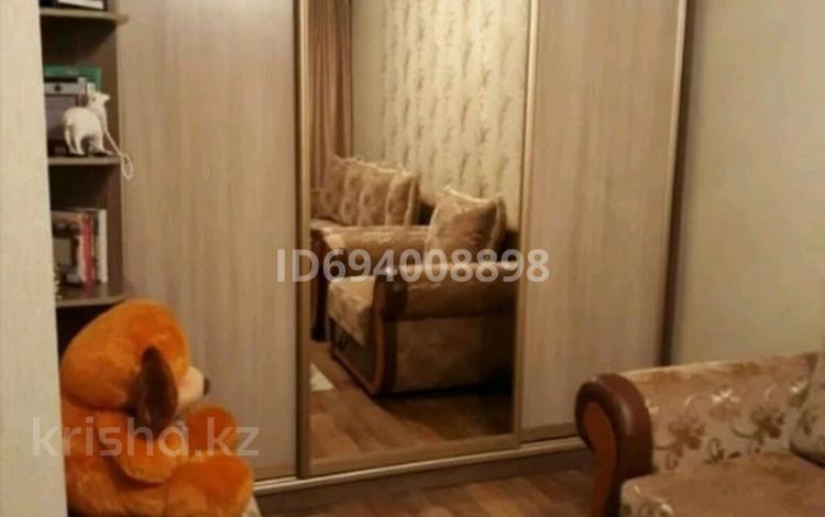 1-комнатная квартира, 36 м², 2/5 этаж помесячно, Назарбаева 87 за 100 000 〒 в Петропавловске — фото 2