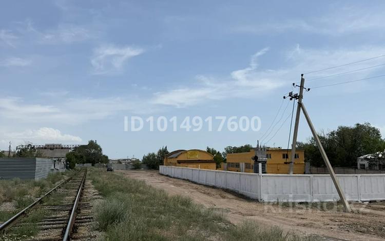 Өнеркәсіптік база · 40 сотық, Железнодорожная 23/2, бағасы: 990 000 ₸ в Конаеве — фото 2