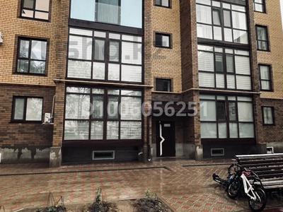 2-комнатная квартира · 73.4 м² · 4/5 этаж, мкр Женис 33/3 за 280 000 〒 в Уральске