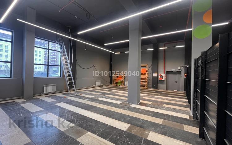 Дүкендер мен бутиктер · 95 м², бағасы: 807 500 ₸ в Астане, Сарайшык р-н — фото 2