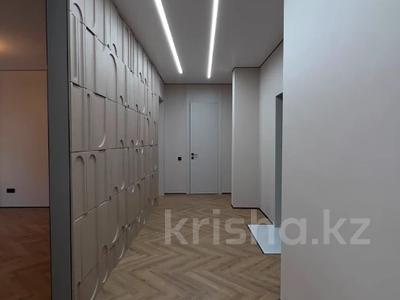 4-бөлмелі пәтер · 145 м² · 2/5 қабат, Мкрн Алтын Орда 49г, бағасы: 59 млн ₸ в Актобе