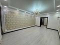 3-комнатная квартира · 108 м² · 5/5 этаж, проспект Тауелсиздик за 38.5 млн ₸ в Актобе — фото 2