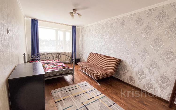 1-комнатная квартира, 30 м², 2/5 этаж, Казахстанская за 8.5 млн 〒 в Талдыкоргане — фото 2