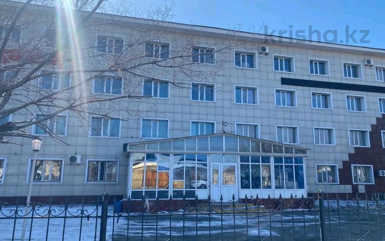 Свободное назначение, офисы, медцентры и аптеки · 2400 м² за 5.5 млн 〒 в Талдыкоргане — фото 2