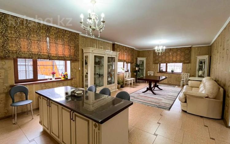 Отдельный дом · 5 комнат · 253.7 м² · 10 сот., Юго-Восточный 14 за 95 млн ₸ в Талдыкоргане — фото 2