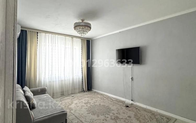 3-комнатная квартира · 72 м² · 7/9 этаж, мкр Тастак-2 21 за 48 млн ₸ в Алматы, Алмалинский р-н — фото 2