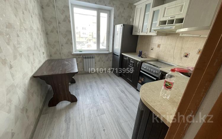 3-бөлмелі пәтер · 70 м² · 2/5 қабат, Пришахтинск ш/а., Кемеровская 114, бағасы: 20 млн ₸ в Караганде, Алихана Бокейханова р-н — фото 2