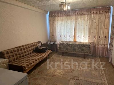 4-бөлмелі пәтер · 60 м² · 4/5 қабат, Конаева 2а — Мкрн Запад, бағасы: 14 млн ₸ в Шу