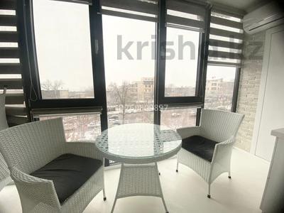 Продажа квартир в Шымкенте: 2-комнатная квартира · 63 м² · 4/5 этаж, Байтурсынова 2 — Туркестанская за 35 млн 〒 2-комнатная квартира · 63 м² · 4/5 этаж, Байтурсынова 2 — Туркестанская за 35 млн 〒 в Шымкенте, Туран р-н