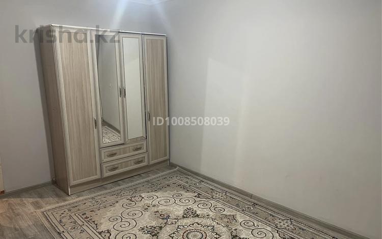 1-комнатная квартира · 35 м² · 1/5 этаж, Алдиярова 10 А — Акбар базар, Қазына за 120 000 ₸ в Шымкенте, Енбекшинский р-н — фото 2
