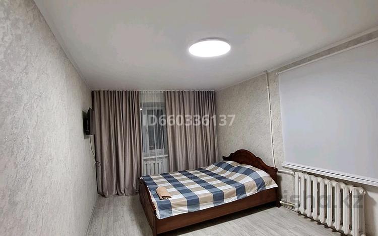 1-комнатная квартира · 32 м² · 4/5 этаж, Майкудук, 12й микрорайон 45 за 1 500 ₸ в Караганде, Алихана Бокейханова р-н — фото 3