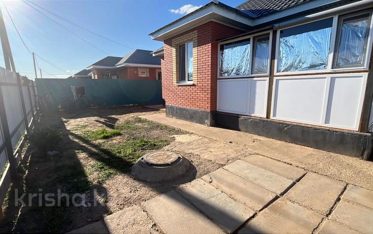 Отдельный дом · 3 комнаты · 81 м² · 5 сот., мкр Жулдыз 11 за 28.5 млн ₸ в Уральске — фото 2