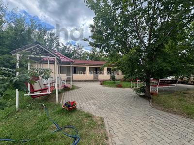 Жеке үй · 1 бөлме · 15 м², Кенесары 37, бағасы: 10 000 ₸ в Бурабае