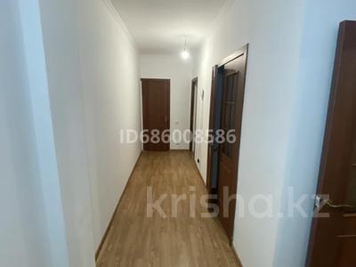 2-комнатная квартира, 62 м², 9/9 этаж помесячно, Туран 2 43 за 90 000 〒 в Шымкенте, Туран р-н